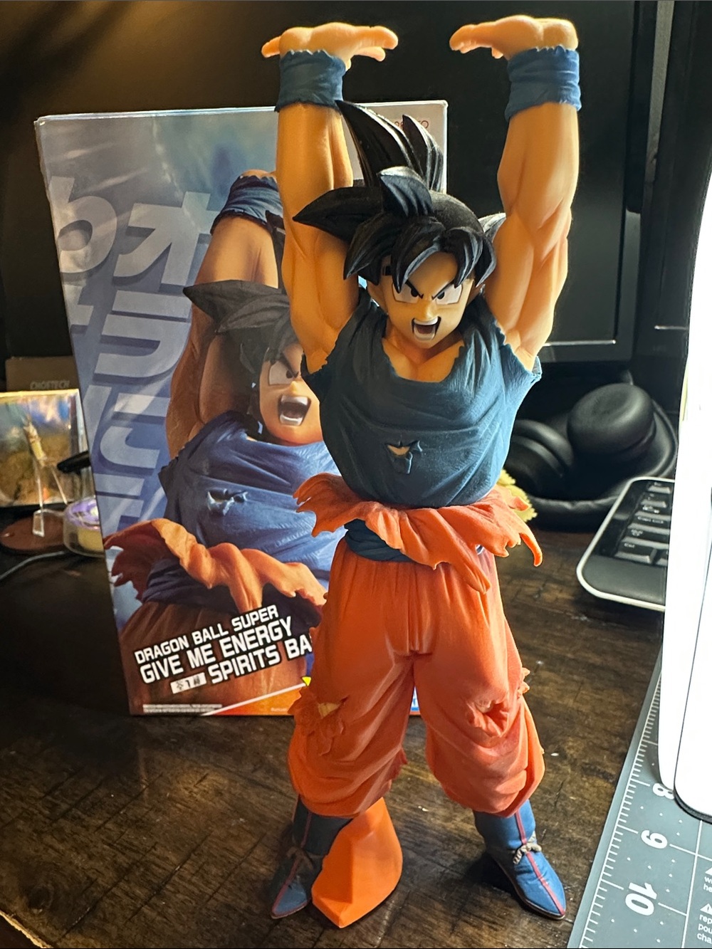 Dragon Ball Goku Action Figure - Blue Top & Orange Pants
